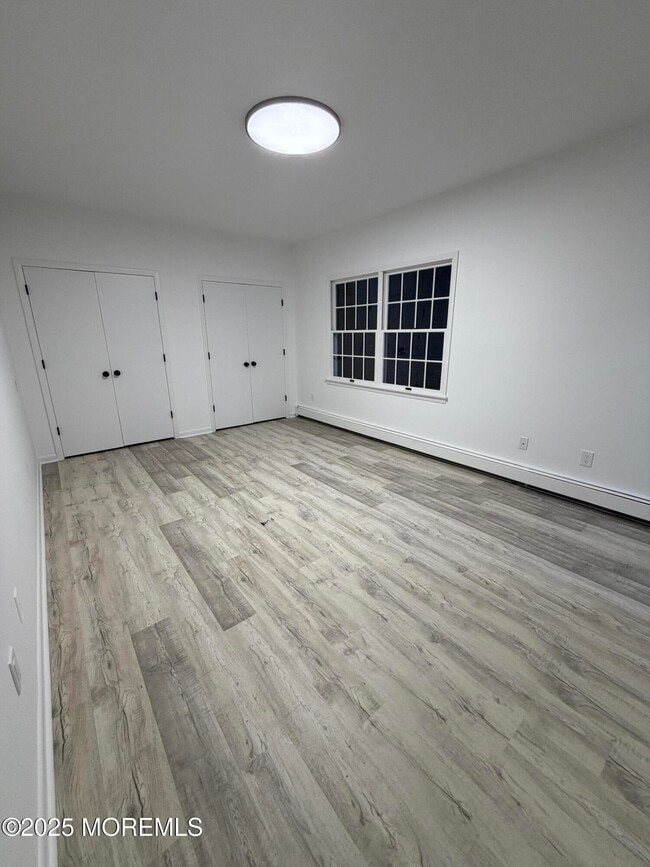 Building Photo - 14 W 3rd St