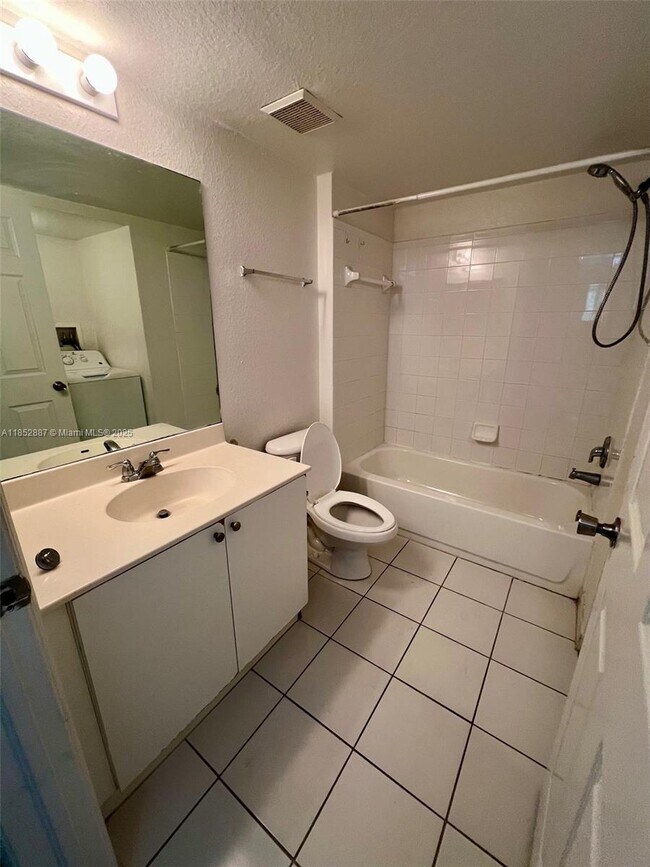 Building Photo - 15400 SW 284th St