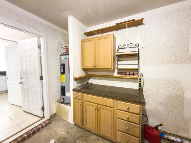 Building Photo - 7971 Herzog Ct