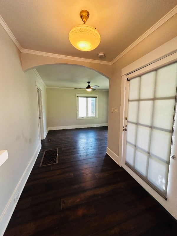 Building Photo - 444 S Euclid Ave