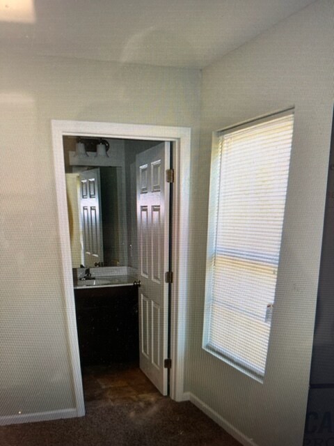 Building Photo - 4029 Cobblestone Dr