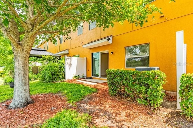 Building Photo - 1253 Honey Blossom Dr