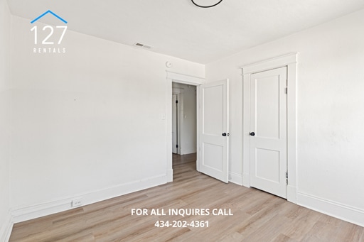 Building Photo - Comfortable 2-Bedroom Home with Central Air & Washer/Dryer Hookups