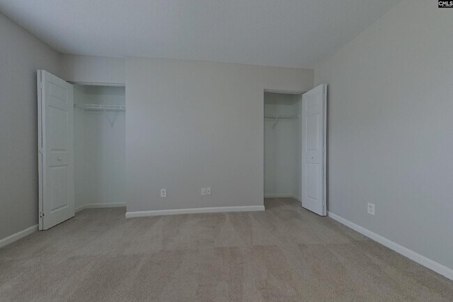 Building Photo - 945 Schofield Ln
