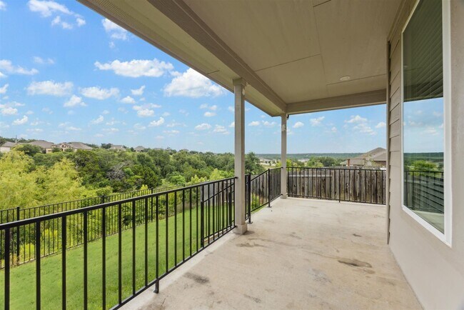 Building Photo - Your Ideal Home Awaits: Spacious 3/2 Bedro...