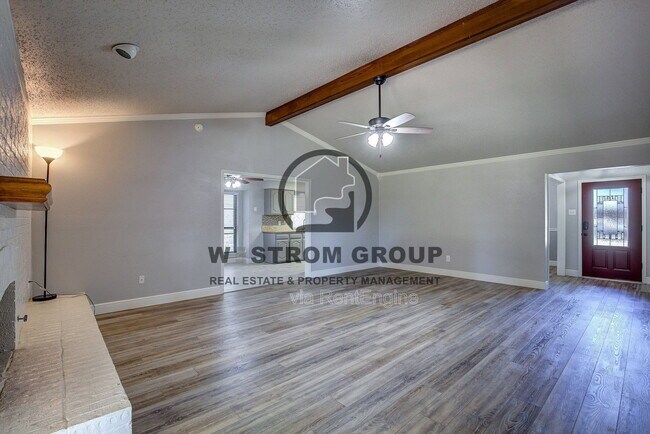 Building Photo - 1642 Belltower Dr
