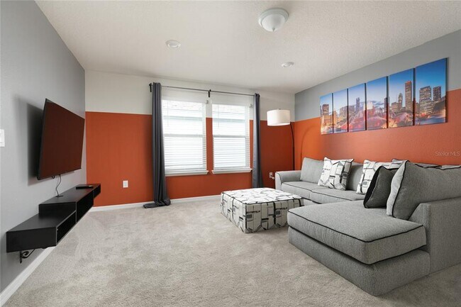 Building Photo - 7328 Oakmoss Loop