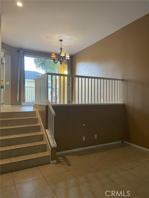 Building Photo - 402 Marinella Aisle