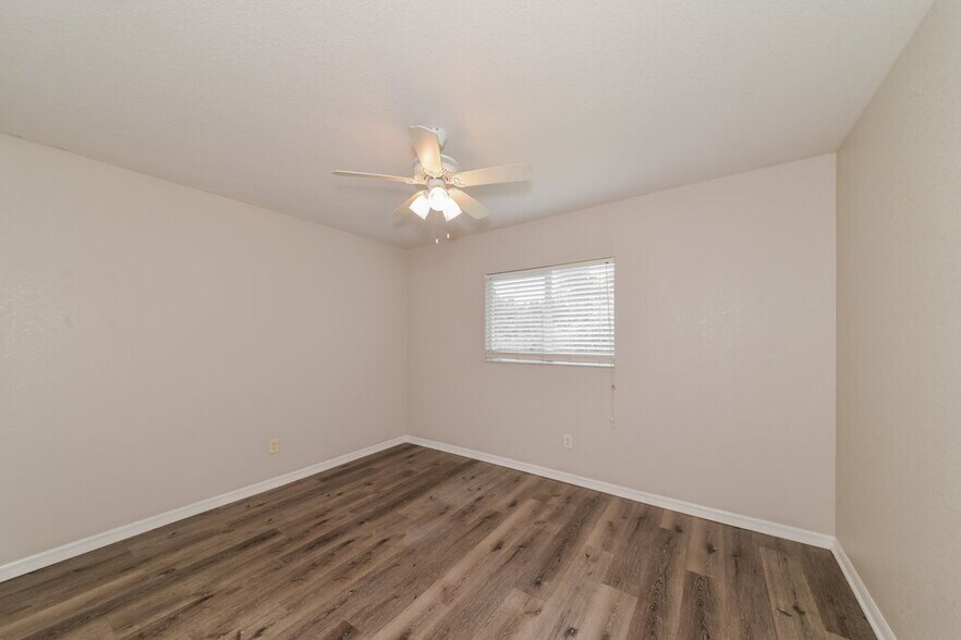 Building Photo - 1159 Montana Ln