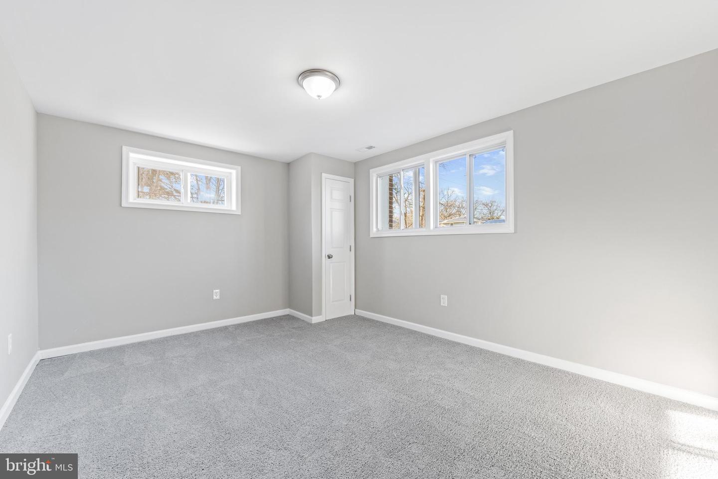 Building Photo - 713 Biddle Rd