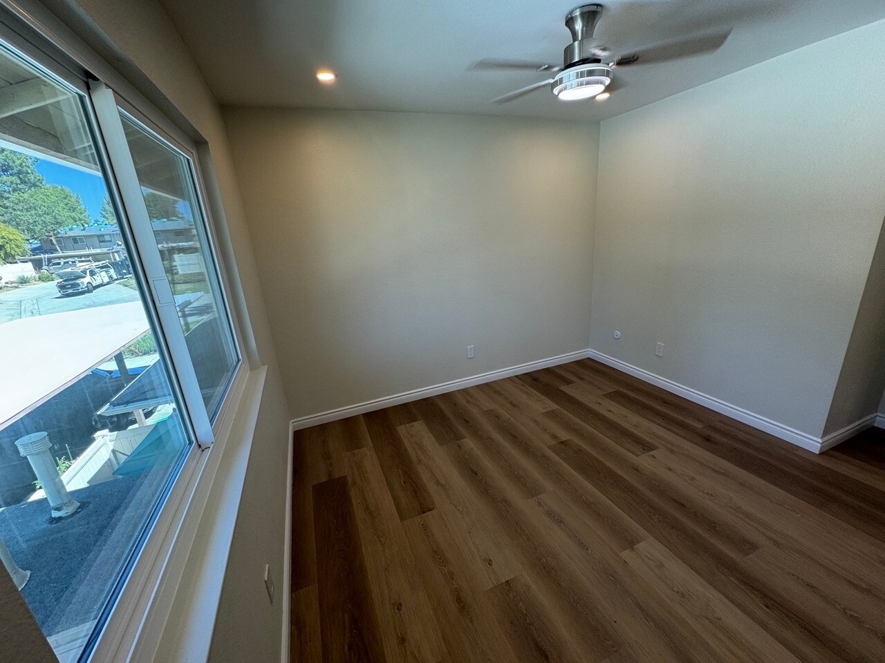 Building Photo - 28835 Conejo View Dr