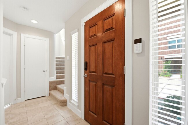 Building Photo - 11518 Main Cypress Dr