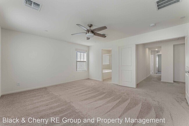 Building Photo - 3 br, 3 bath House - 3766 Trancoso Ave