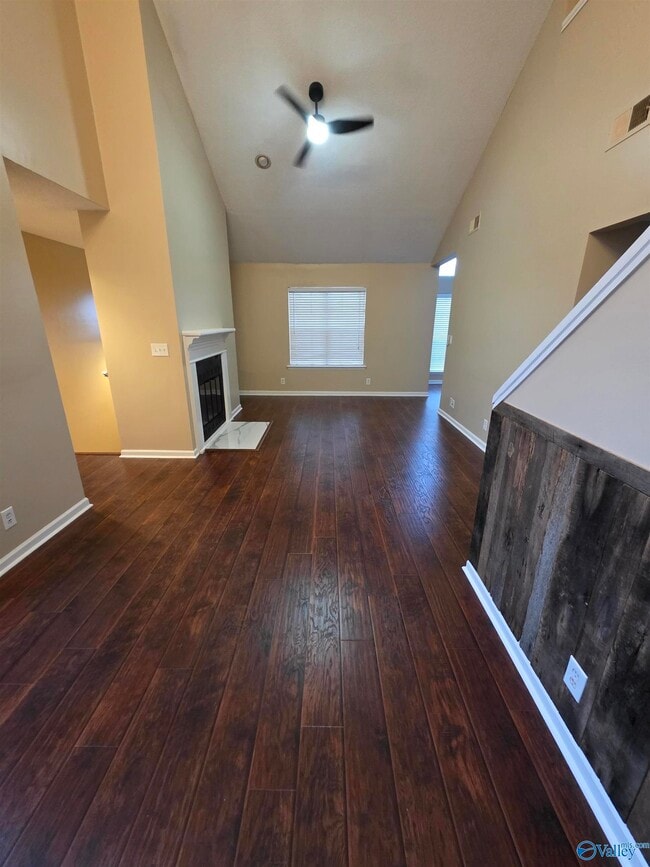 Building Photo - 1127 Stones Throw Dr NW