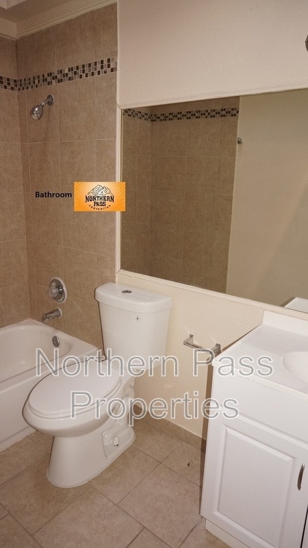 Building Photo - 6069 Bridalveil Dr