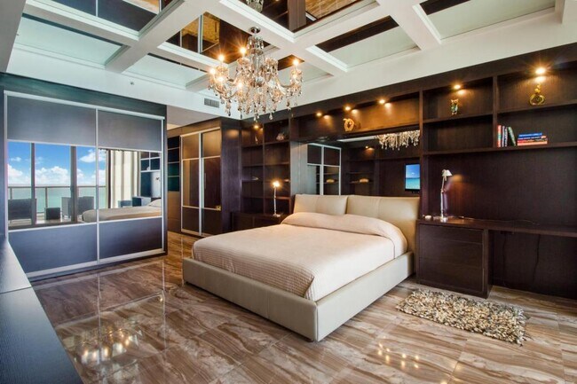 Building Photo - 9703 Collins Ave