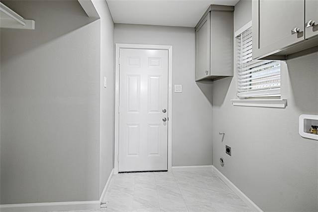 Building Photo - 1605 Monterrey Dr