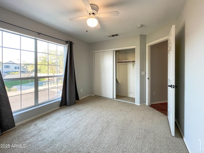 Building Photo - 4645 E Kelly Dr
