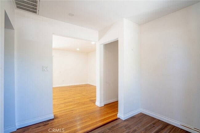 Building Photo - 16722 Tulsa St