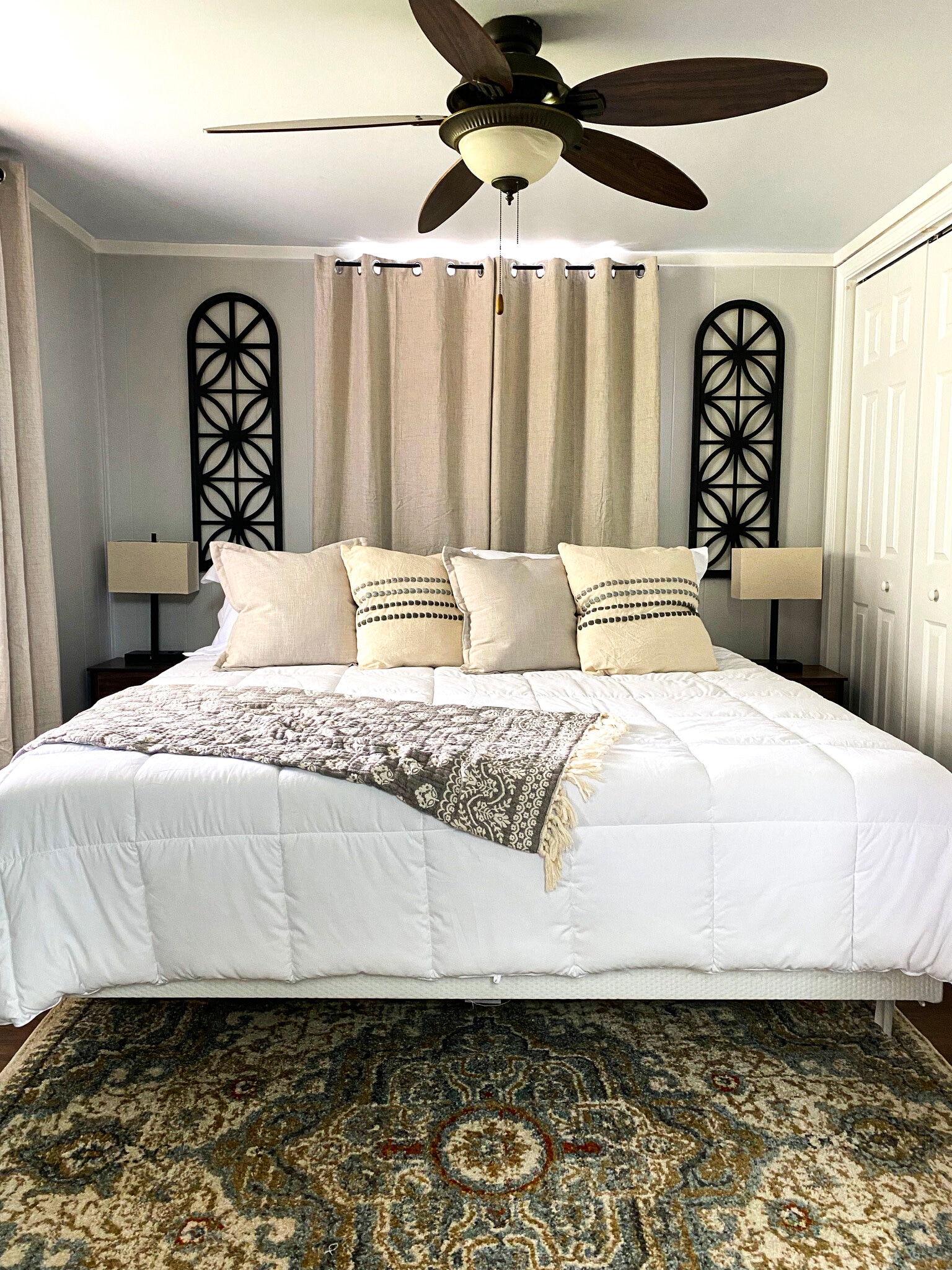 Building Photo - 254 W Main St