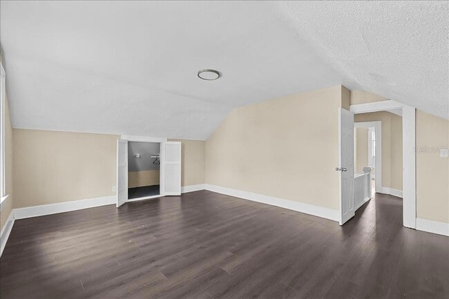 Building Photo - 1703 7th Ave N