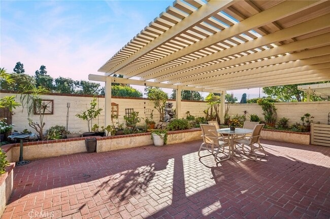 Building Photo - 2462 Via Corella