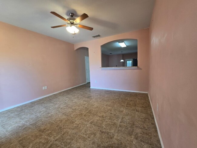 Building Photo - 5507 Marlin Dr