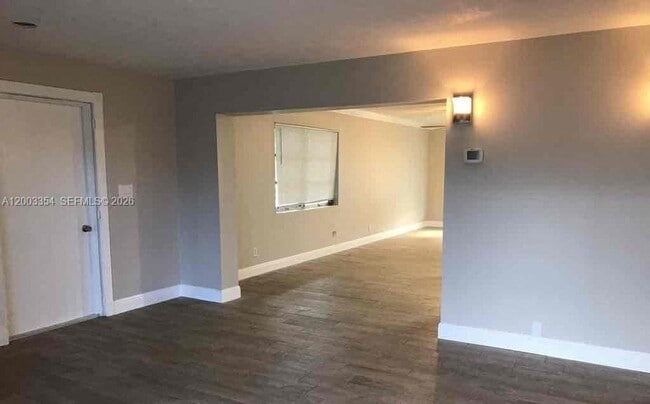 Building Photo - 4882 Pine Cone Ln