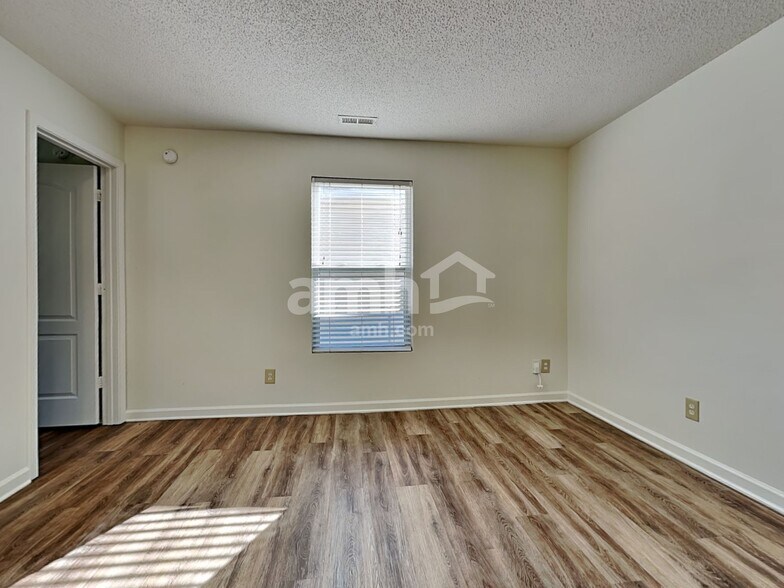 Building Photo - 1456 Prairie Valley Dr