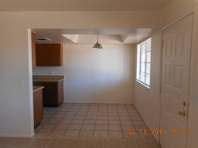 Building Photo - 1866 S Monterey Dr