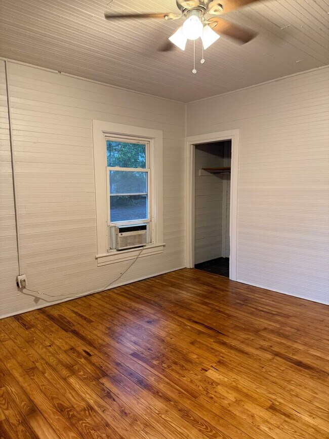 Building Photo - 217-219 Avenue C