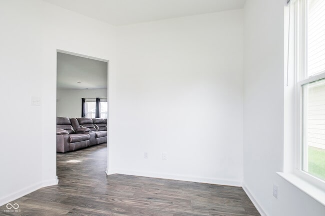 Building Photo - 5844 Cherrywood Ln