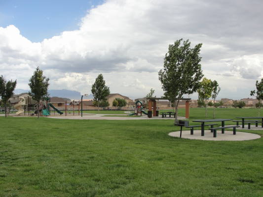 Building Photo - 669 Sunny Meadows Dr