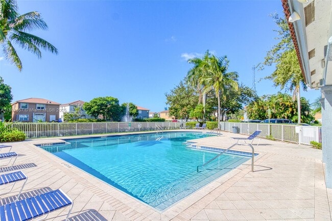Building Photo - 3810 SW 51st St