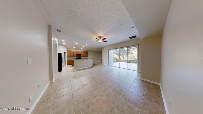 Building Photo - 14454 Millhopper Rd