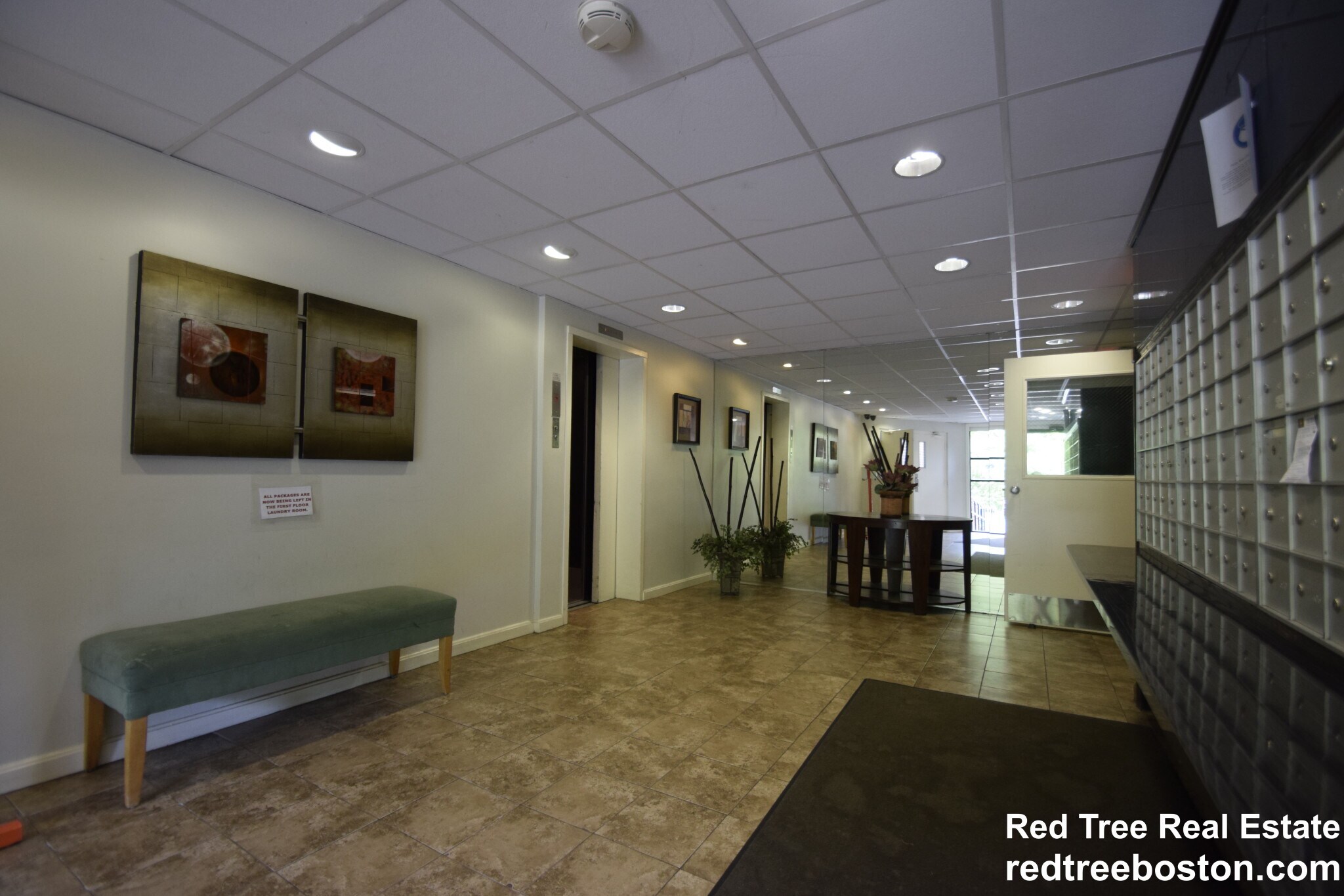 Building Photo - 50-56 Broadlawn Park