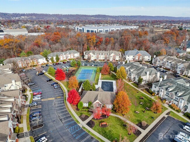 Building Photo - 100 Forest Dr