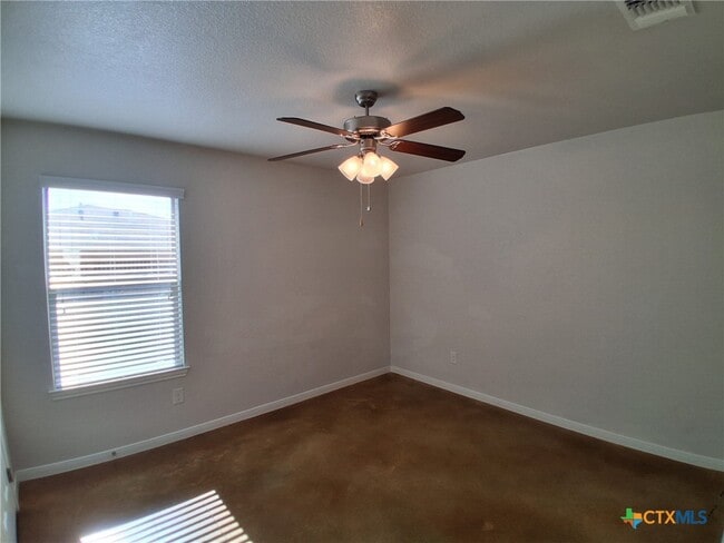 Building Photo - 1811 Indian Trail