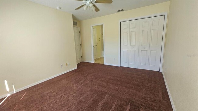 Building Photo - 5549 W Oak Park Blvd