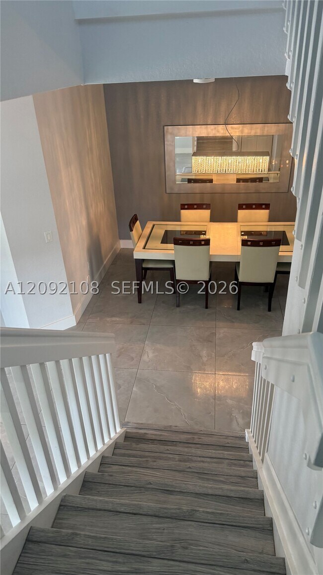Building Photo - 3301 W 89th Terrace
