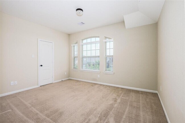 Building Photo - 28723 Mayes Bluff Dr