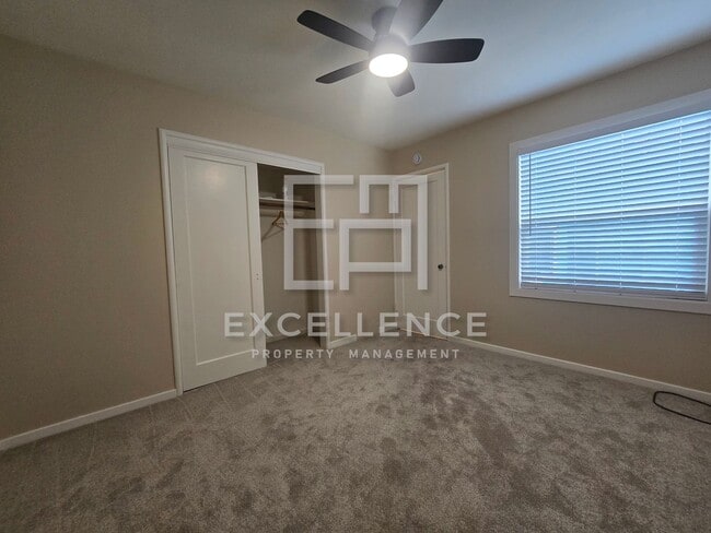 Building Photo - 3/1 Home on Spacious Lot With New Windows/...