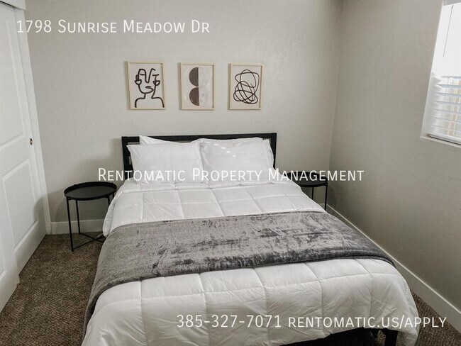 Building Photo - 1798 Sunrise Meadow Dr