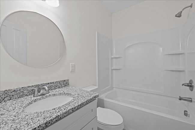 Building Photo - 258 Douglas Ave