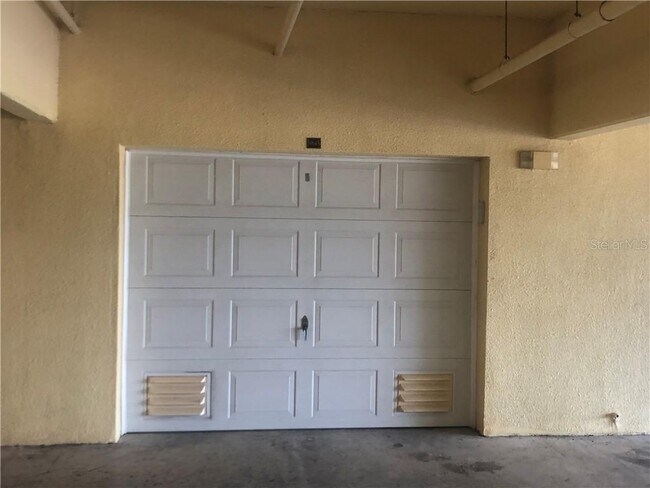 Building Photo - 98 Vivante Blvd