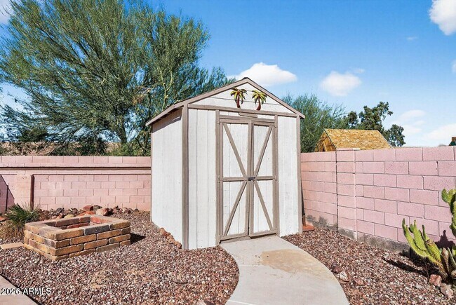 Building Photo - 11530 W Palm Brook Dr