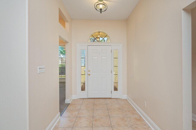 Building Photo - 1697 Glenwood Ct