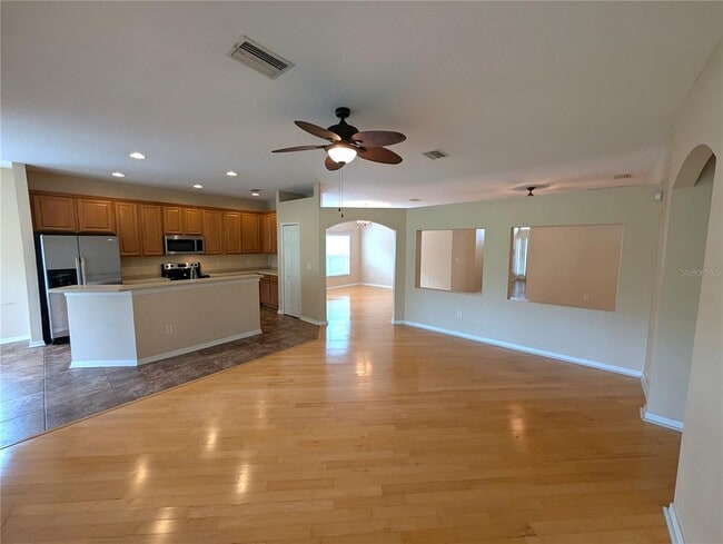 Building Photo - 9841 Jasmine Brook Cir