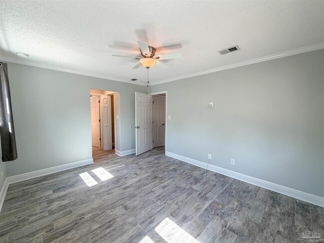 Building Photo - 220 Cordoba St