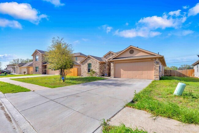 Building Photo - 18125 Ryegate Dr